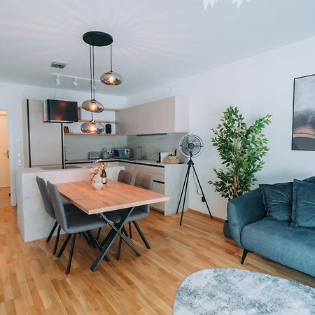 Apartment Kus Velden フェルデン・アム・ヴェルターゼー エクステリア 写真